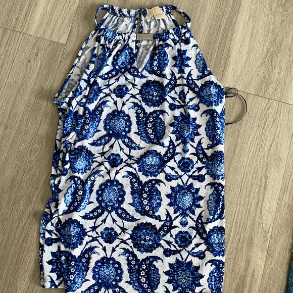MICHAEL Michael Kors Tops - NWOT MICHAEL MICHAEL KORS FLOWY TOP